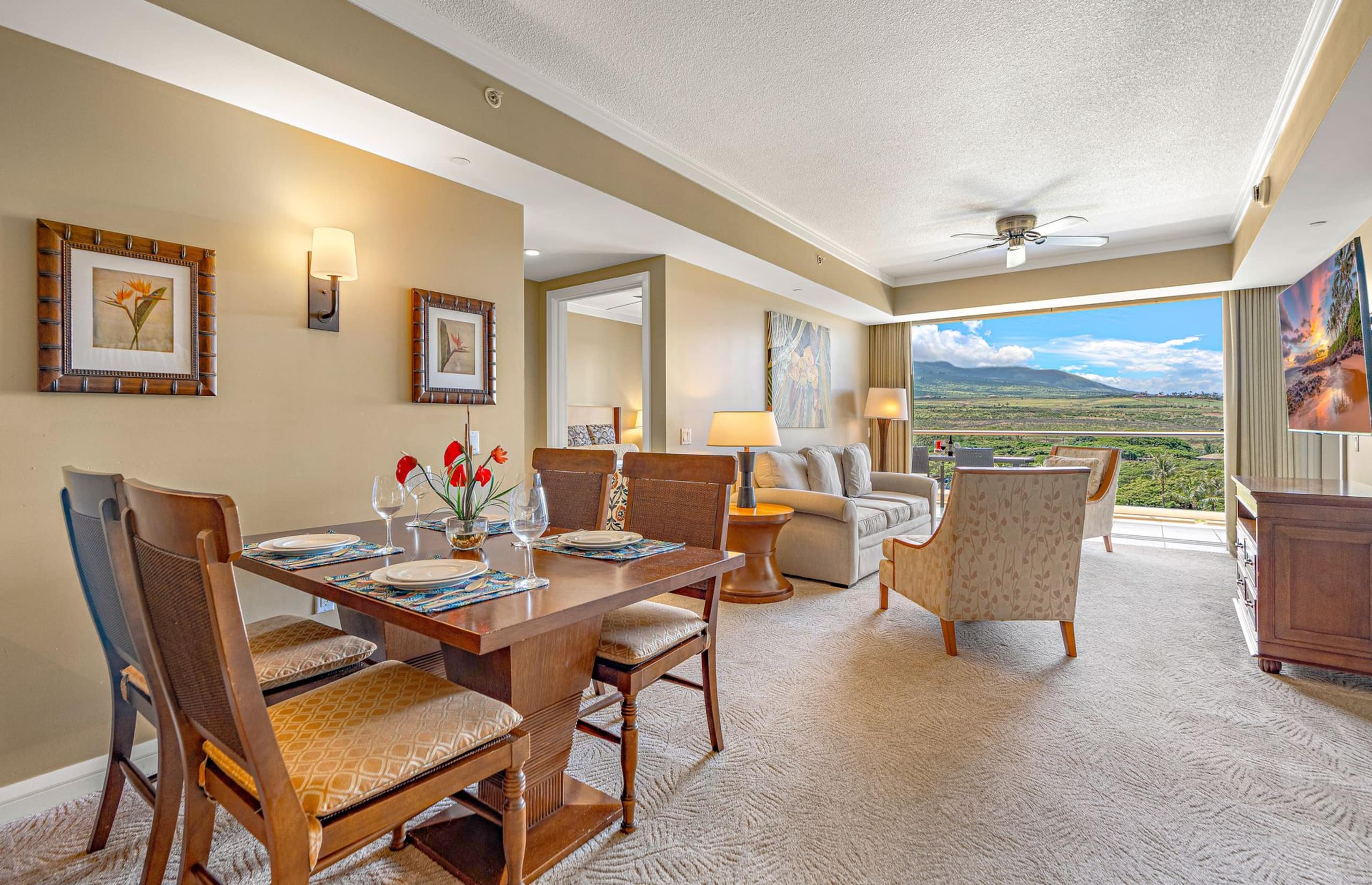 Condo in Lahaina · ★4.94 · 2 bedrooms · 3 beds · 1 bath - Image 4