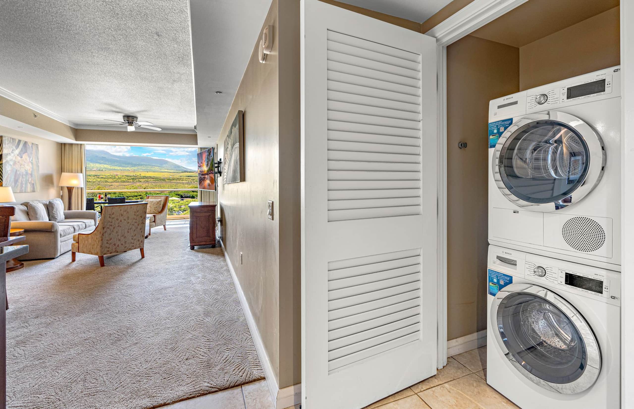 Condo in Lahaina · ★4.94 · 2 bedrooms · 3 beds · 1 bath - Image 25