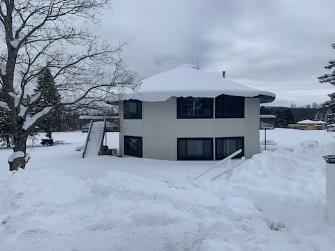 Unique 7 bedroom Round House Petoskey Mi