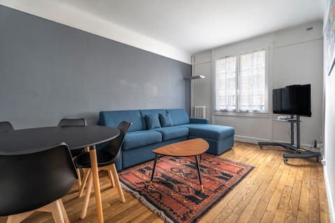 Brilliant apartment near metro
