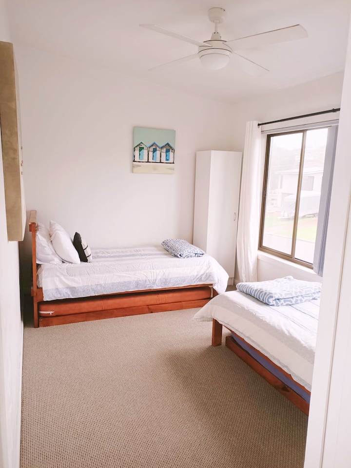 غرفة النوم 2