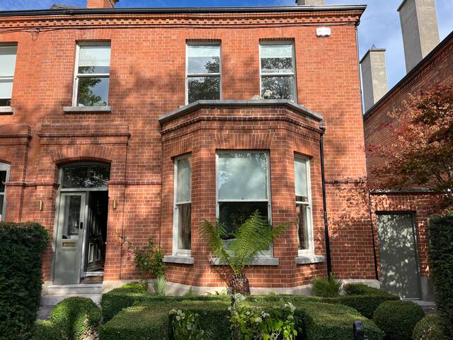 Stunning Large Victorian Period Family Home