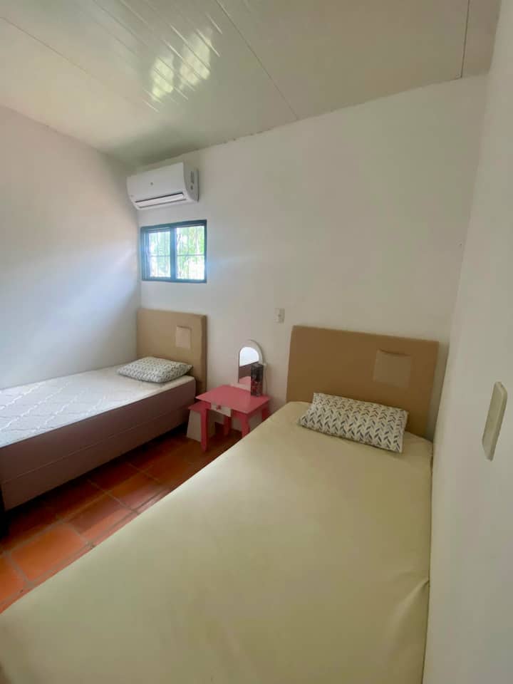 غرفة النوم 2