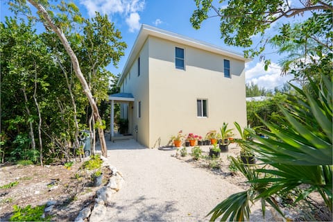 Lo key estate waterfront - 2 apartments 1 house