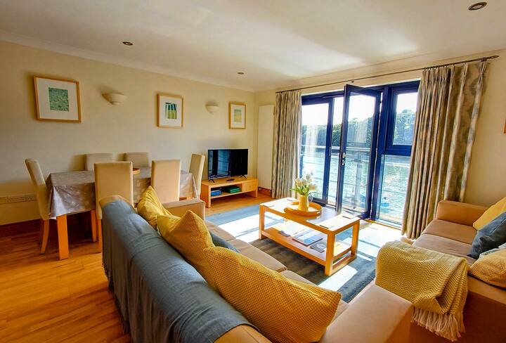Stunning Estuary Side Apartment - Kingsbridge
