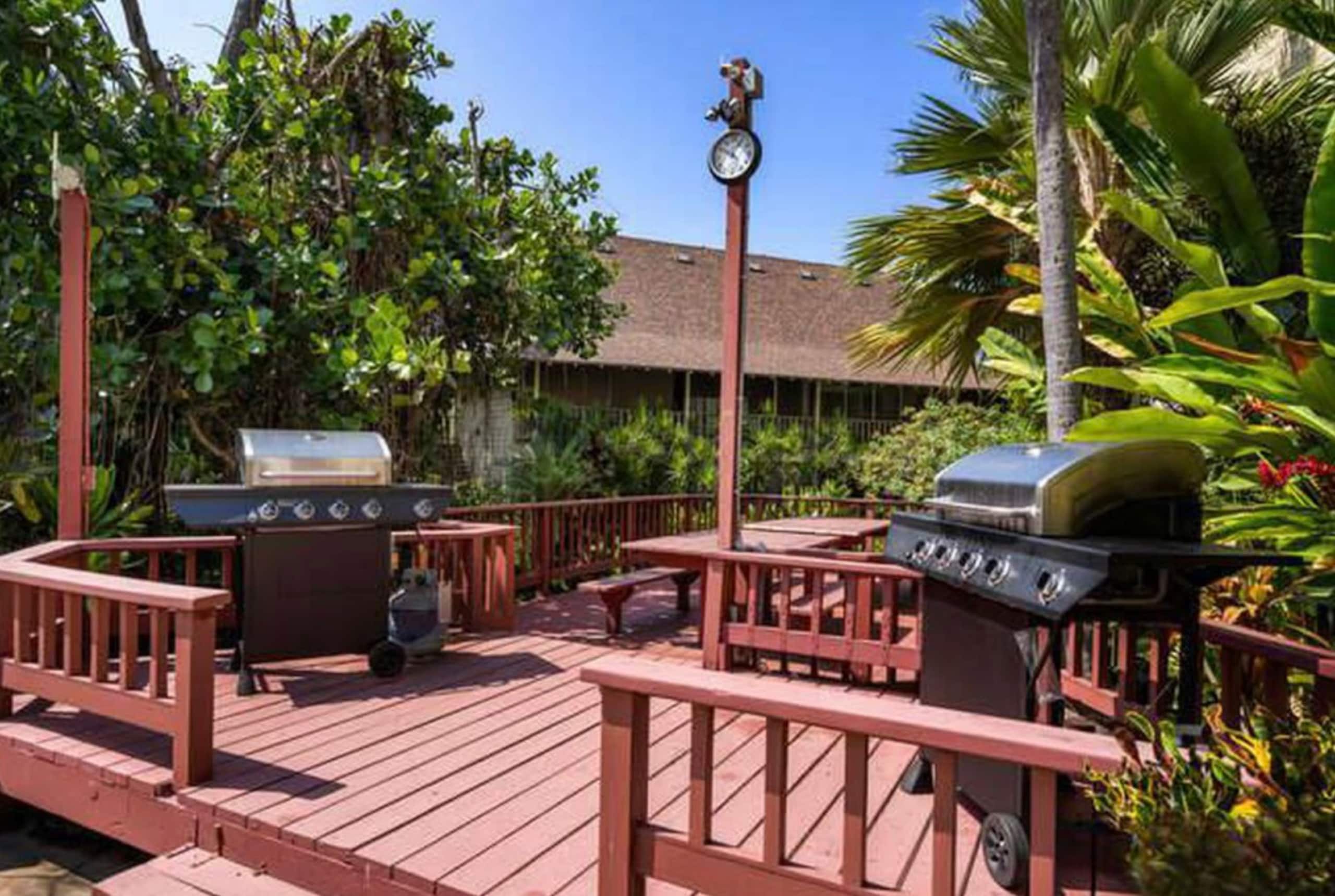 Private, 5 minutes to downtown & beach - Photo 17