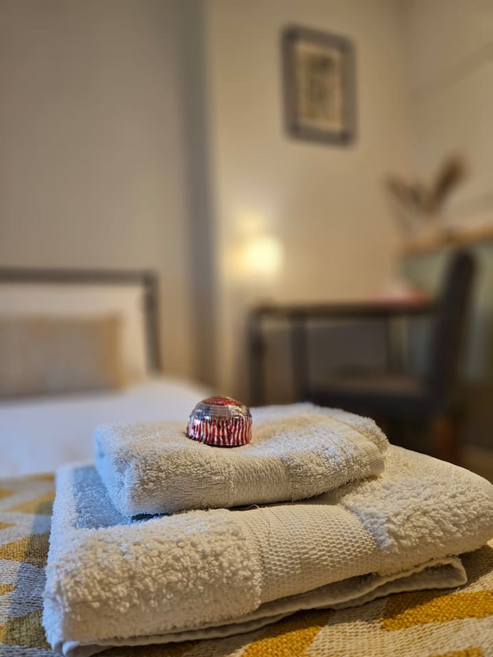 Compact-single Room | Selfcheck-in&parking - Bournemouth