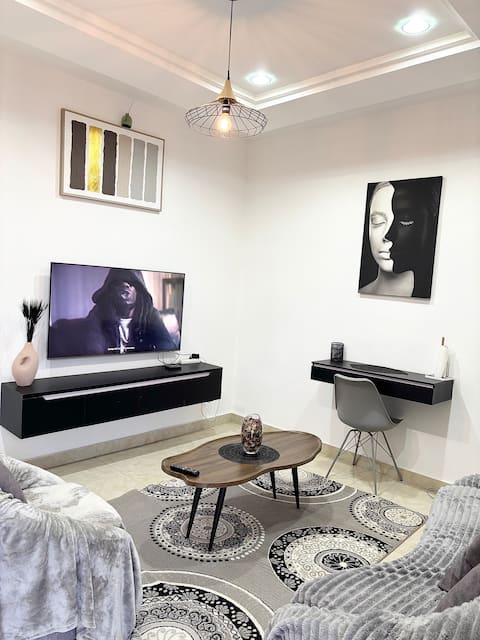 Shelton Luxury's 1, 2-room apartment, all comfort & Fiber optics