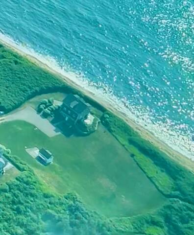 Block Island Oceanfront Cottage gallery image 2