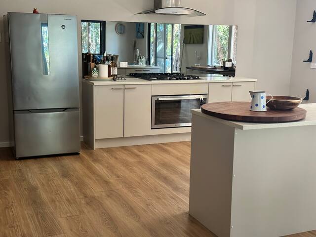 Family Home – Walpole on the Nornalup Inlet gallery image 3