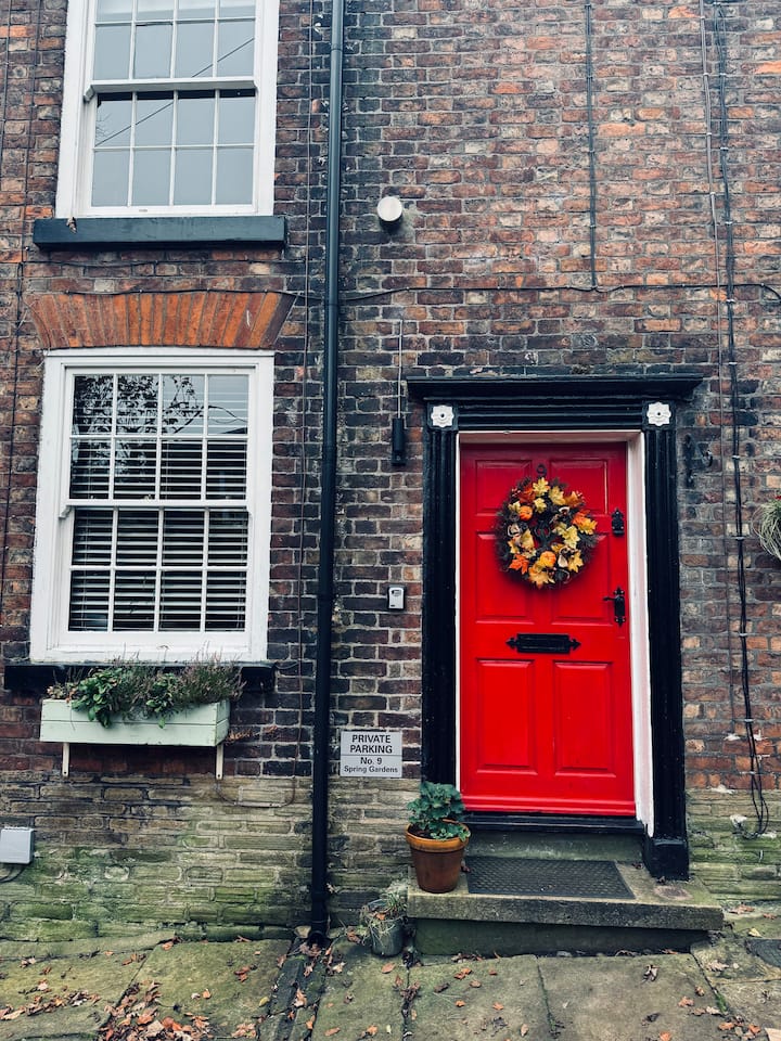 Cosy Cottage (Free Parking) - Macclesfield