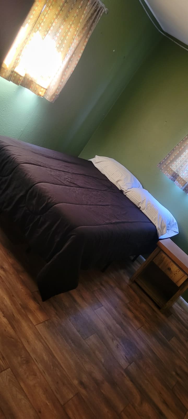 غرفة النوم 2