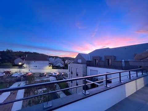 Le Petit Roof Top - South of Paris