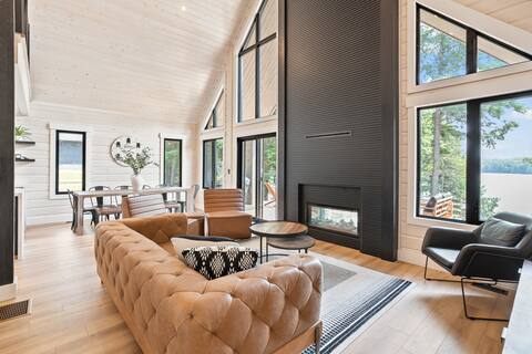 The Cedars Lakeside Luxury Escape