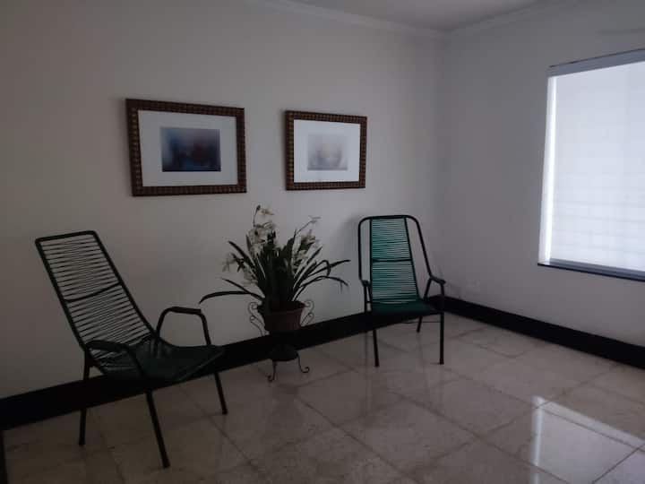 Casa Grande No Centro Barretos Com 5 Quartos - Barretos, SP, Brasil