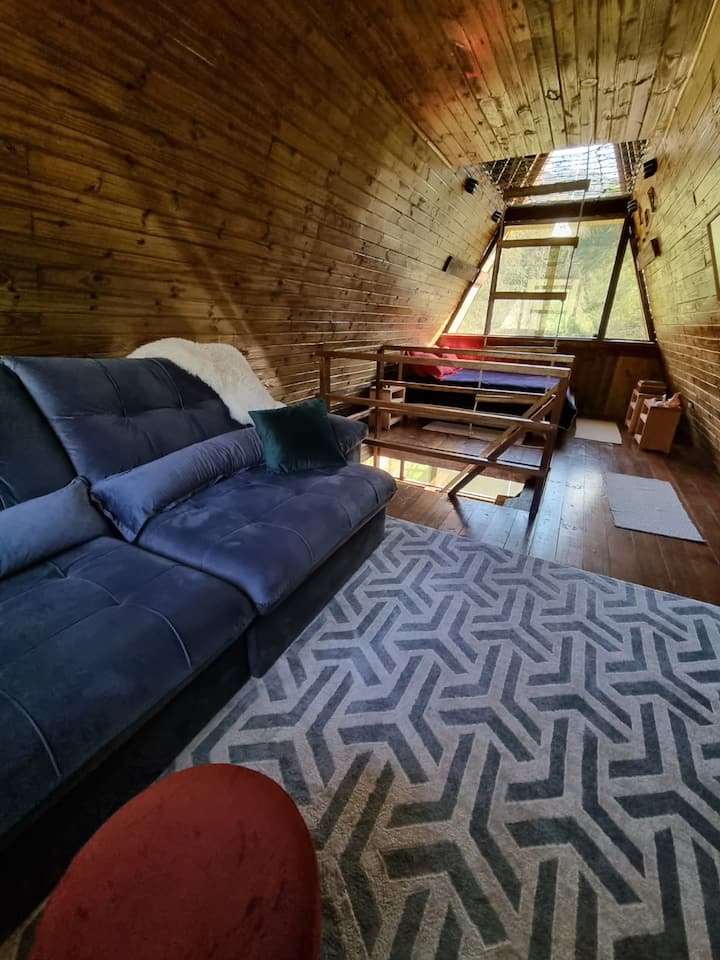Cabana Nas Alturas 

O Maior Chalé  Do Brasil - Brasil