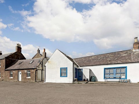 2 Bed in Montrose (oc-an48m)