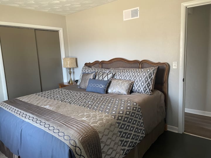 საძინებელი 3