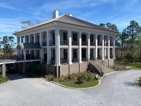 Rainbow Land Plantation House