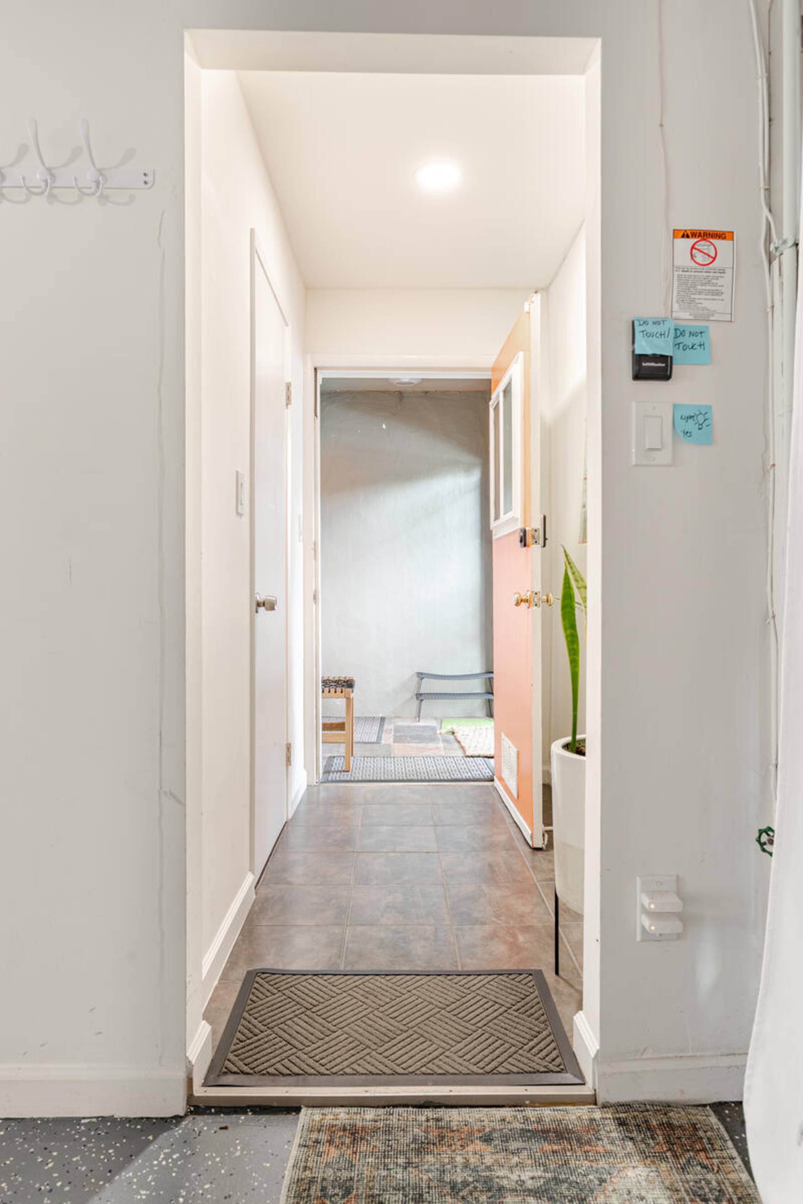 Modern Sunnyside Apartment/Remote work friendly - Image 7