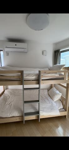 【最大10人】無料駐車場 中野駅前　一棟貸し 4LDK　MISTEL gallery image 3