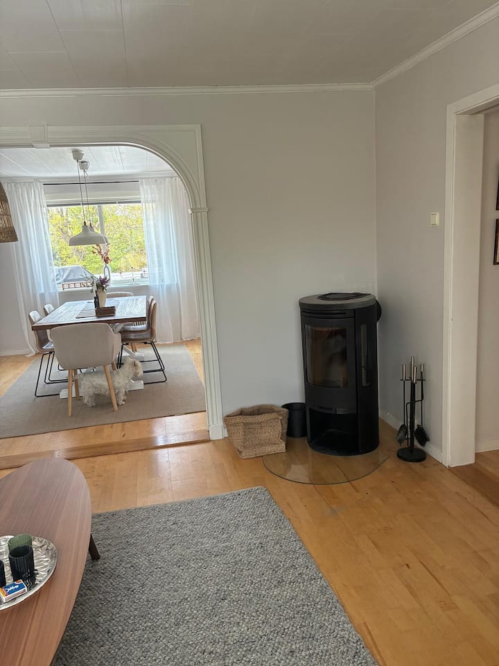 Mysig Skärgårdsvilla På Tjörn - Tjörn