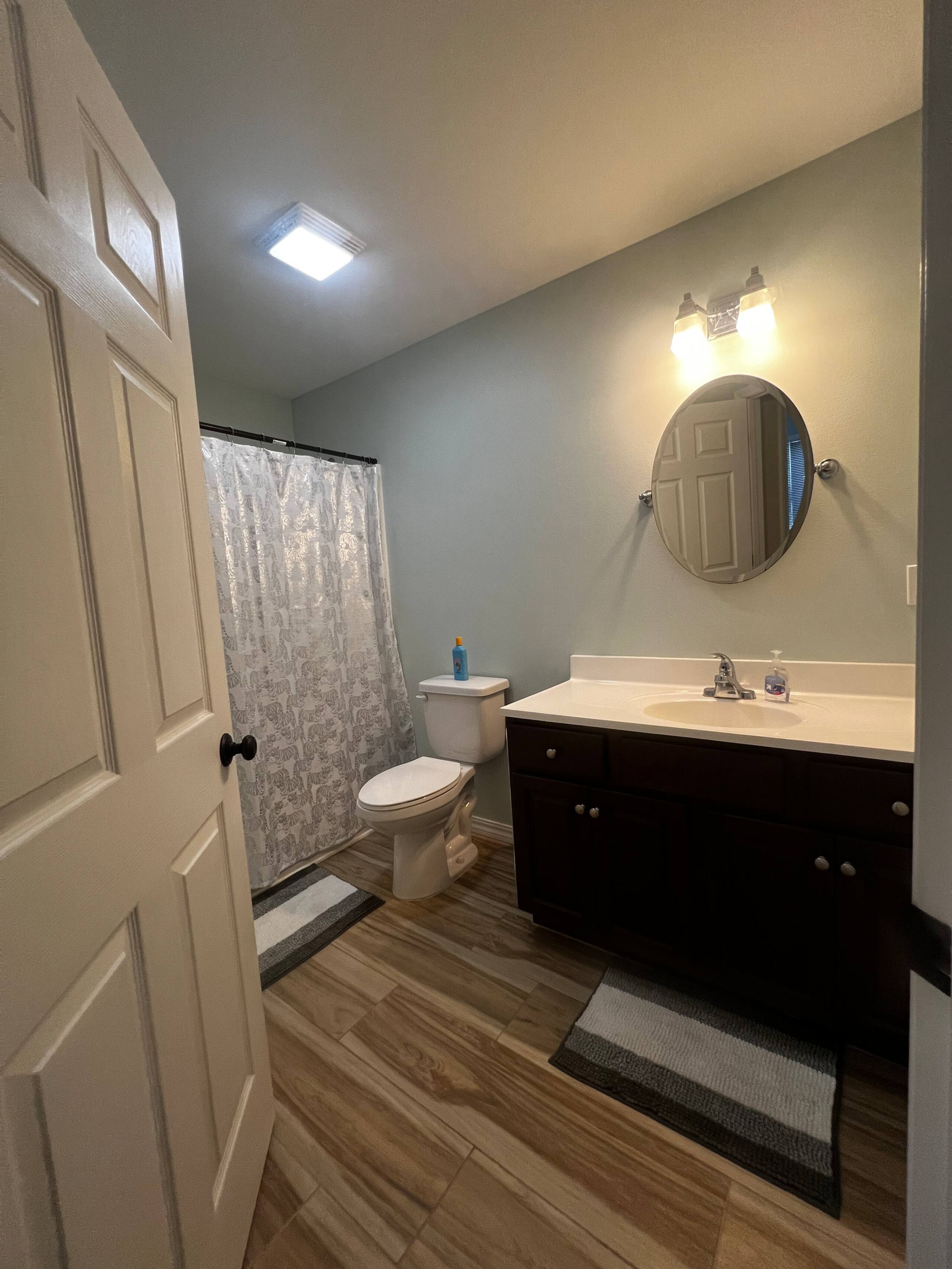 Townhouse in Hilo · ★5.0 · 3 bedrooms · 6 beds · 2.5 private baths - Image 17