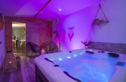 Gîte avec jacuzzi Bohème & Spa