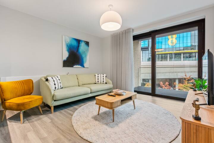 TheSquare managed Airbnb listing 1