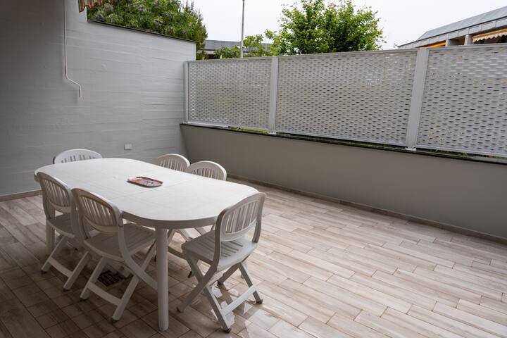 Paradiso Esotico gallery image 5