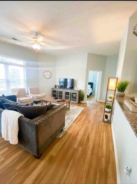 First floor, spacious 3-bedroom Getaway!