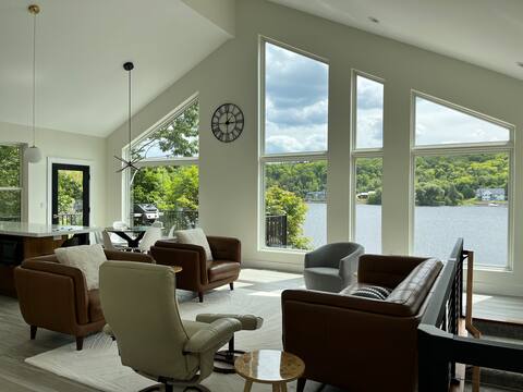 The Lake House
