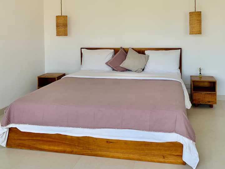 საძინებელი 1