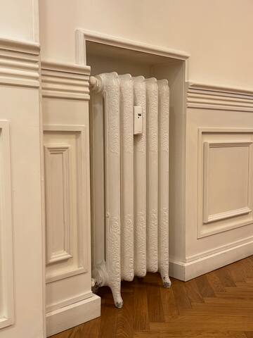 Refined and spacious flat near Piazza del Popolo gallery image 5