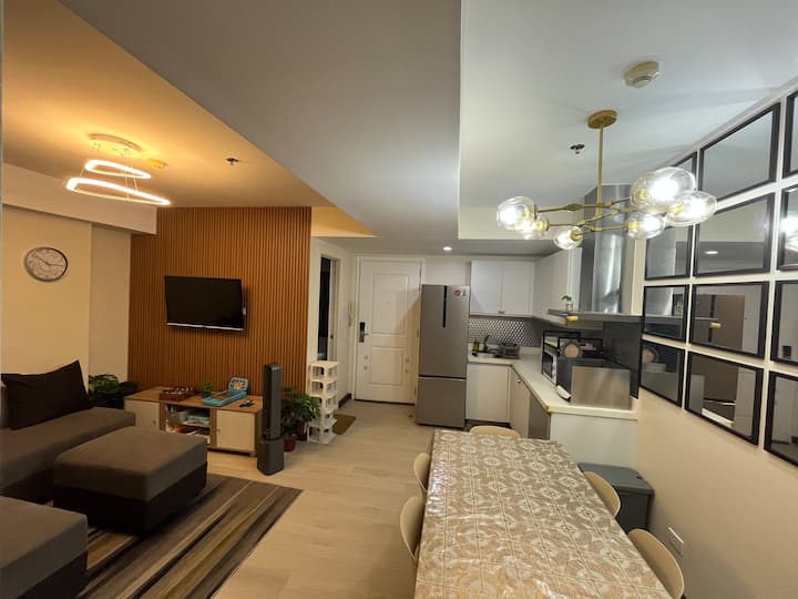 2br Condo Near Airport Free Parking Fast Wifi - Philippines