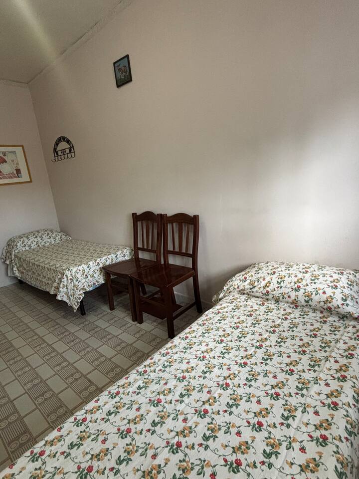 საძინებელი 1