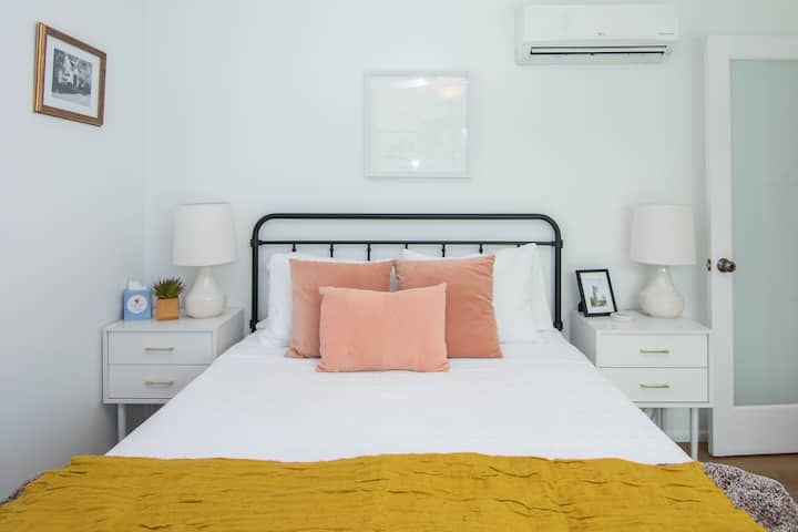 queen size bed in detached guest swith roku tv