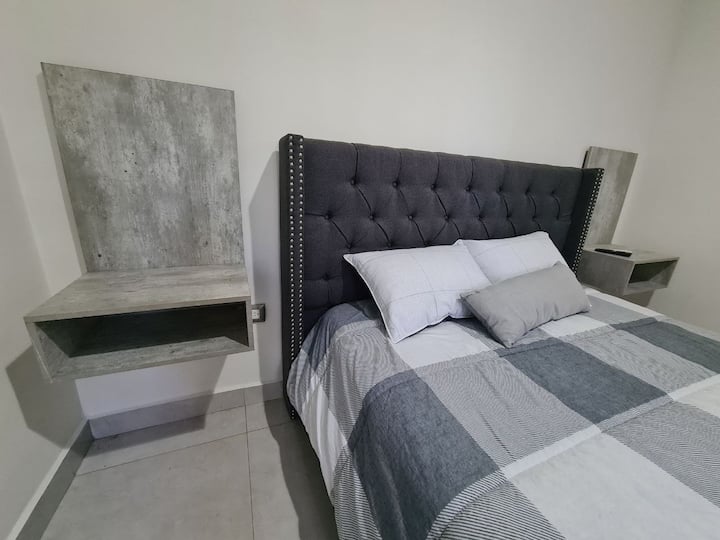 سرير بحجم كوين 