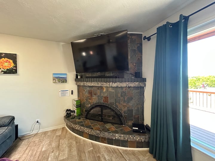 Hot Tub+fire Pit+mtn/city Views+pet Frndly+hiking! - Albuquerque, NM