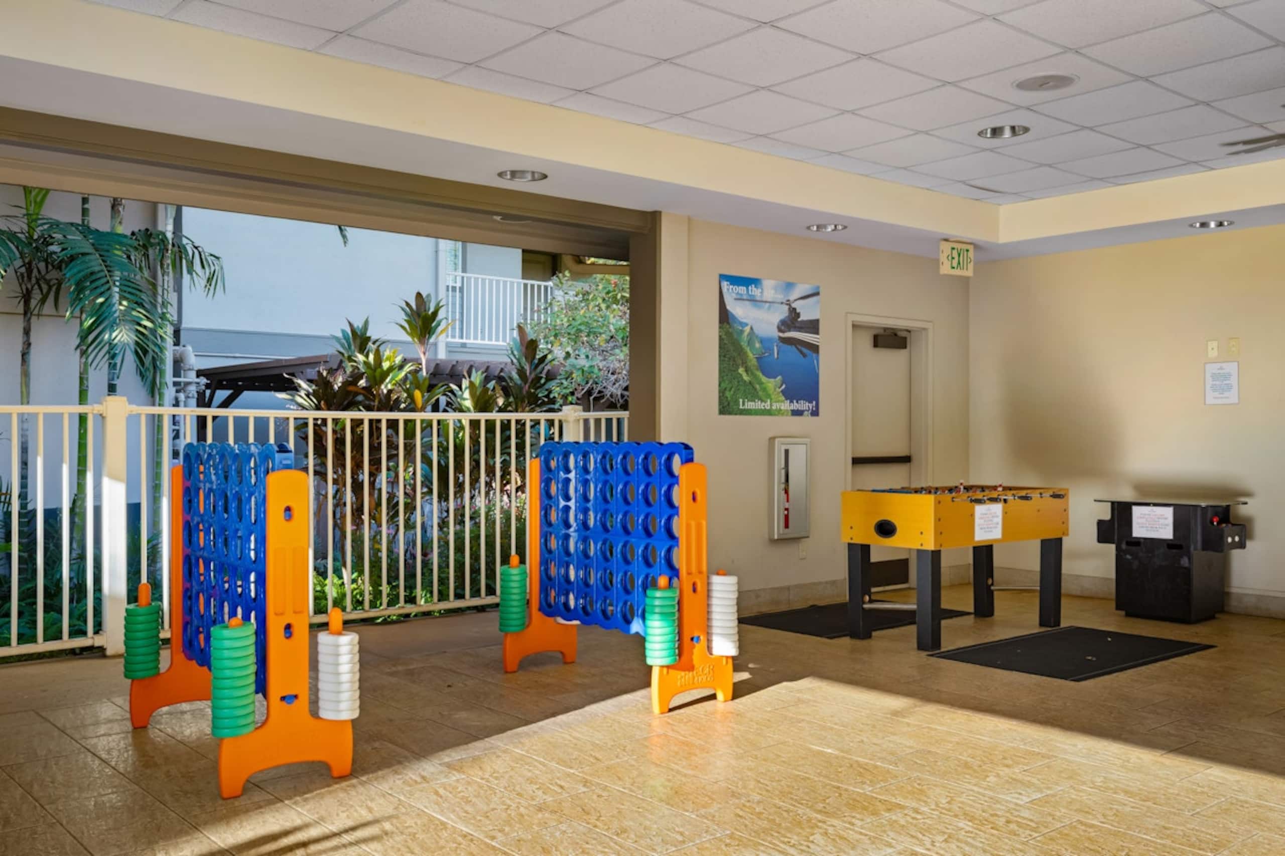 Condo in Kihei · ★4.92 · 1 bedroom · 2 beds · 1 shared bath - Image 4