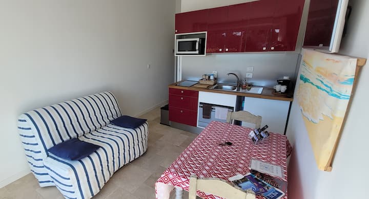 Logement Avec Vue Sur L'étang - Mèze