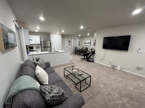 Beautiful and amazing community 3 Bedroom  2bath