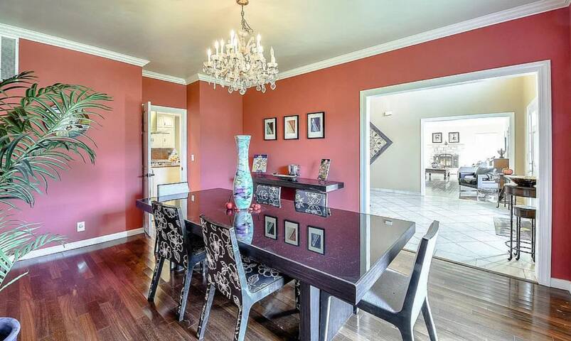 Skyhill gallery image 2