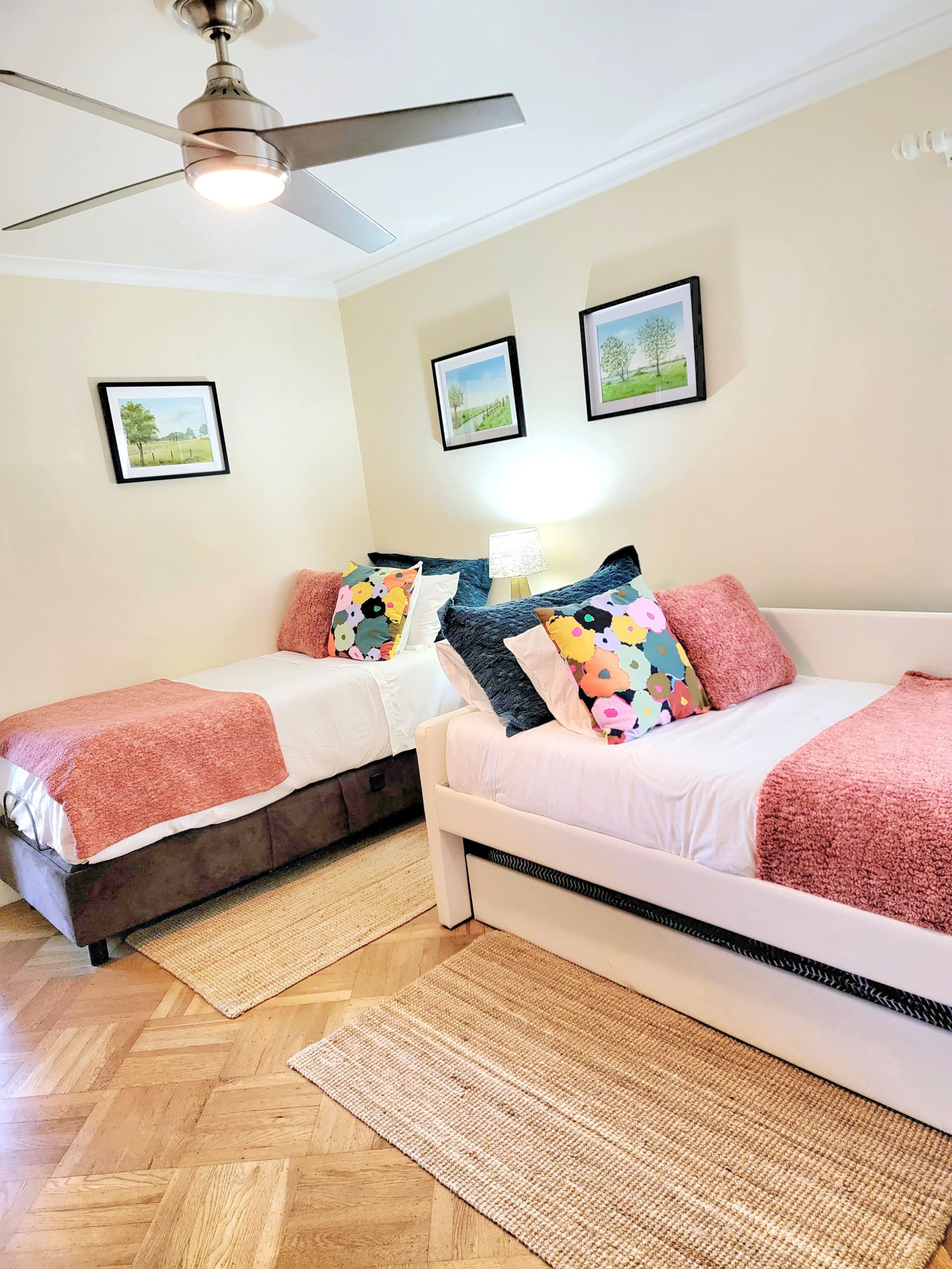 Home in San Francisco · ★5.0 · 3 bedrooms · 5 beds · 1 bath - Image 9