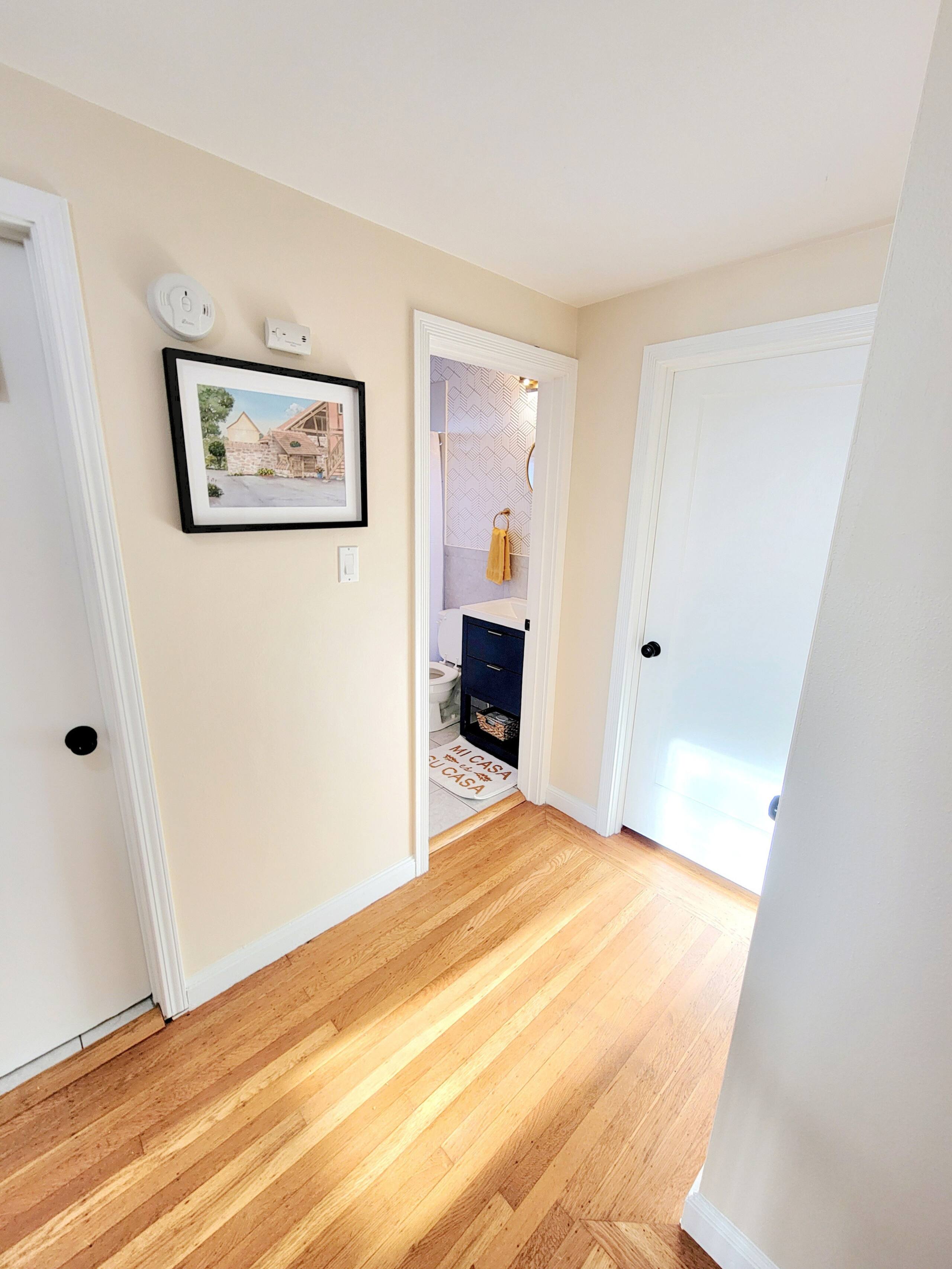 Home in San Francisco · ★5.0 · 3 bedrooms · 5 beds · 1 bath - Image 17
