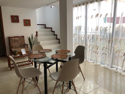 Beautiful Duplex close to Espe
