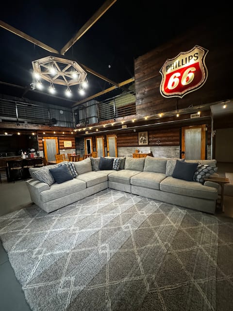 Rathbun Lake Rustic Retreat