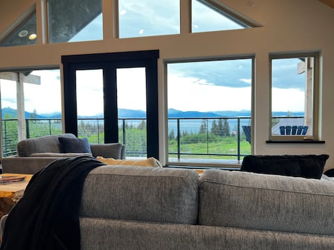 Top Airbnb: Peaceful Getaway with Stunning Views in Homer