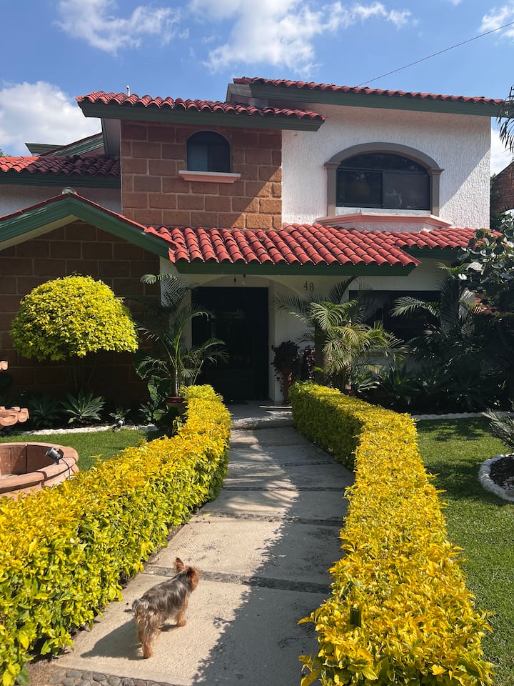 Hermosa Casa En Lomas De Cocoyoc - Cocoyoc