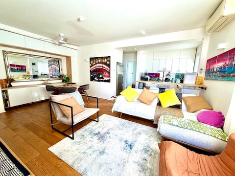 Top performing Airbnb: Opera House Views · Kirribilli · 2BR· Ferry to CBD in Kirribilli